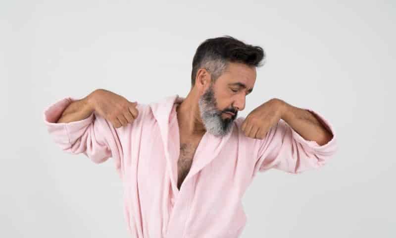 Peignoir homme : nos meilleurs conseils pour le choisir